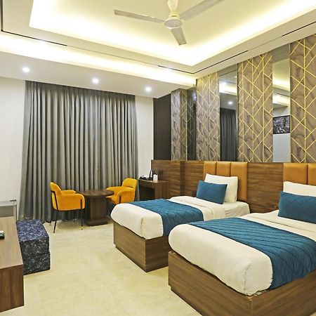 The Armani Hotel New Delhi Extérieur photo